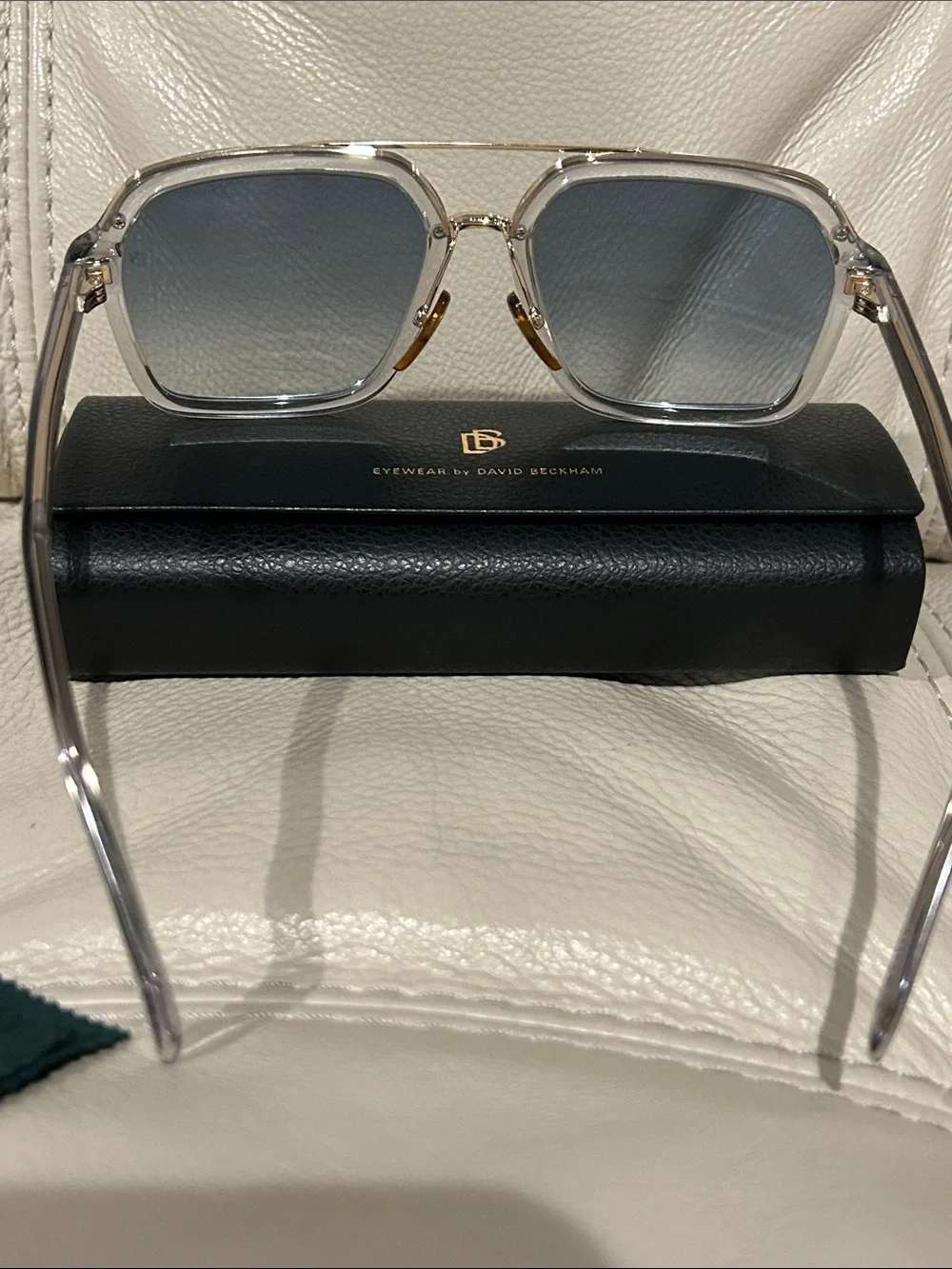 David Beckham DB 7128/S Sunglasses Brand New w/Case